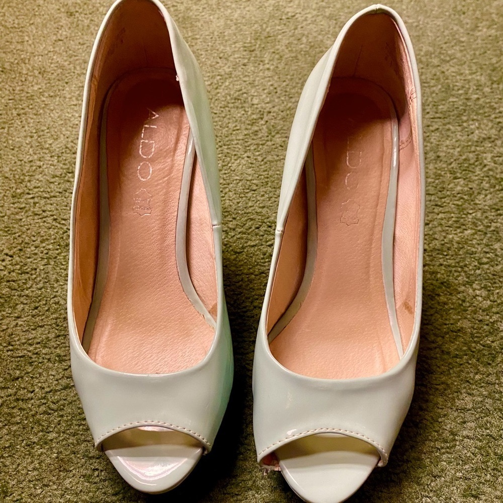 Peep Toes Pumps by Aldo